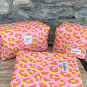 Trousse simili rose motif Léopard