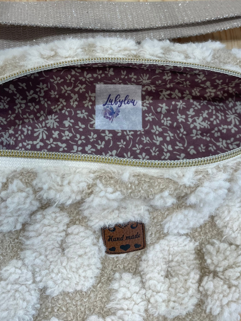 Sac banane Sherpa Léopard beige – Image 2