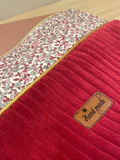 Housse ordinateur portable velours bordeaux et liberty – Image 3